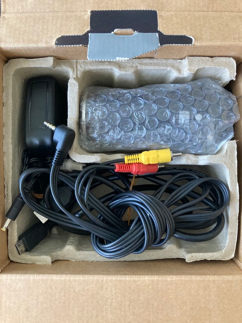 JVC Everio GZ-HM670ビデオカメラ