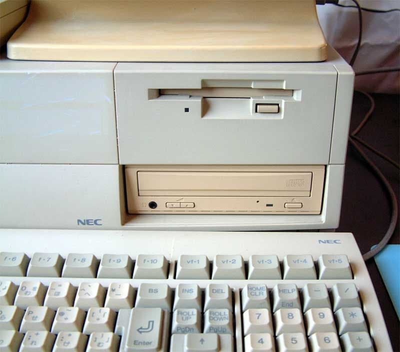 PC-9821V7 Win98 パソコン