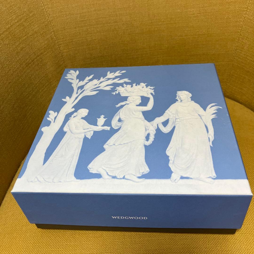 （ウェッジウッド）CUCKOO ボーンチャイナ 4枚セット