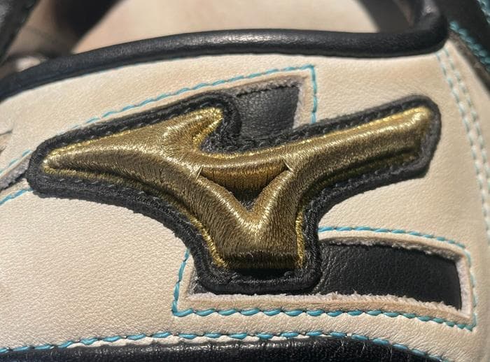 ま*す様 ミズノ　グローバルエリート　軟式　内野手　オーダー　グローブ　グラブ