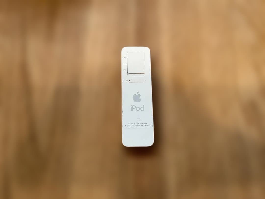 Apple iPod shuffle 第1世代 レザーケース付き