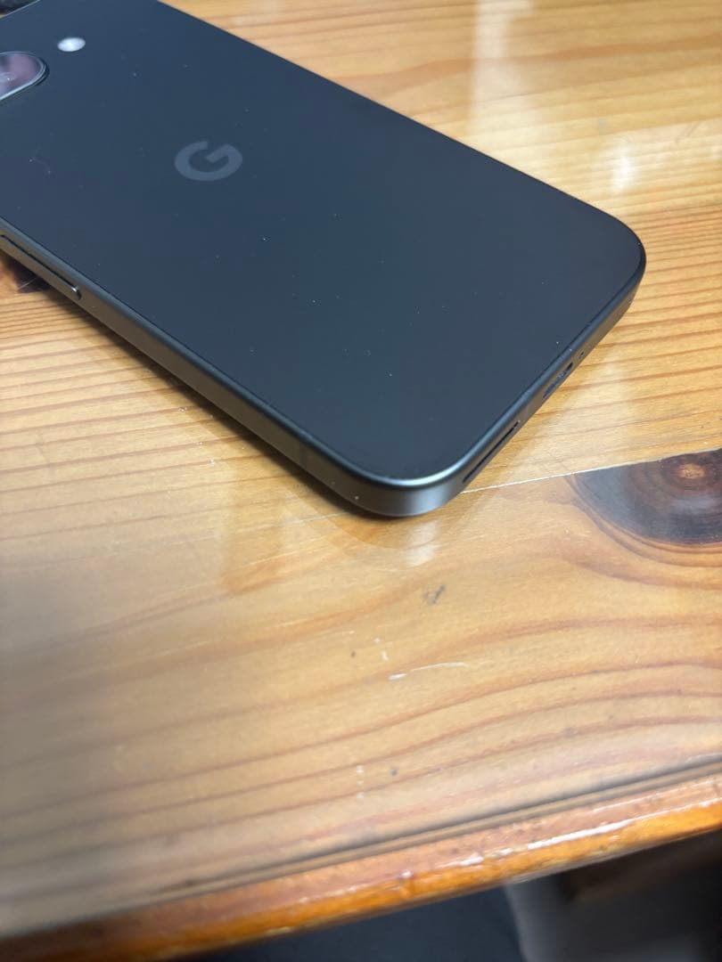 あ*り様 Pixel 9a 美品