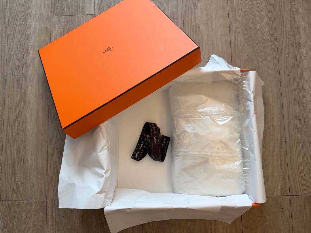 HERMES ガーデンパーティーTPM 空箱