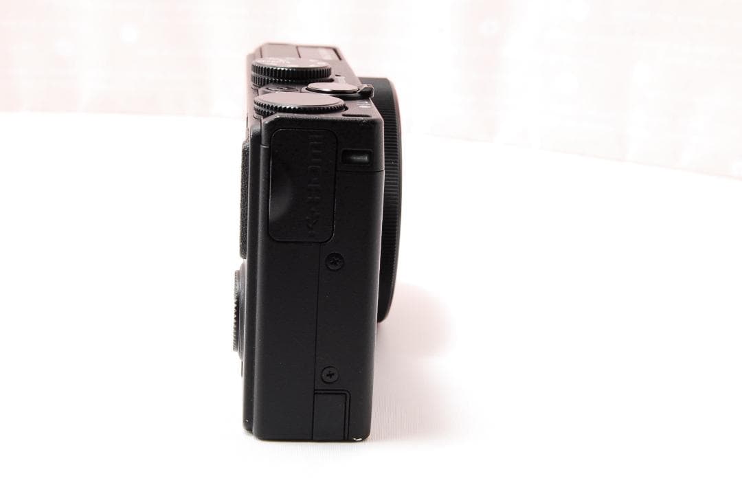 〓バッテリー3個〓ニコン Nikon COOLPIX P340 コンデジカメラ