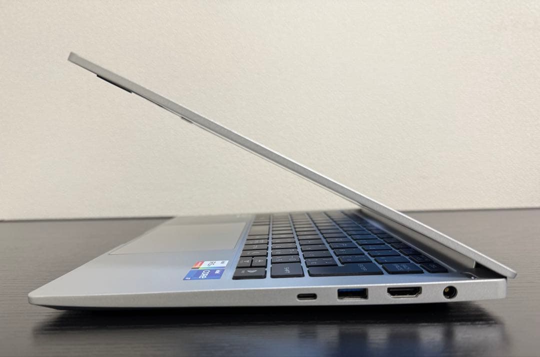 累積6907 Mouse DAIV i7 32GB 512GB 14型 オフィス