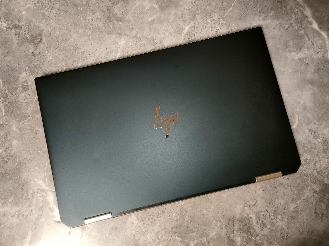 HP SPECTRE corei5 第10世代 新品NVMeSSD256 タッチ
