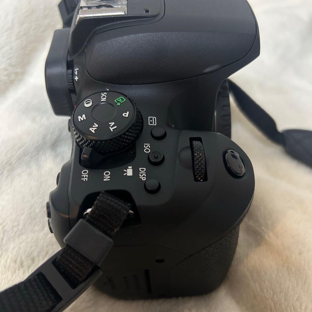 Canon EOS Kiss X10i ダブルズームキットデジタル一眼レフ