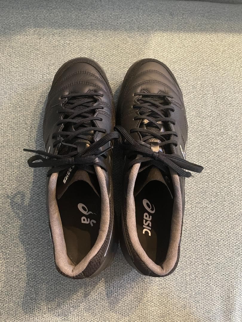 ASICS フットサルシューズ 黒 デスタッキ