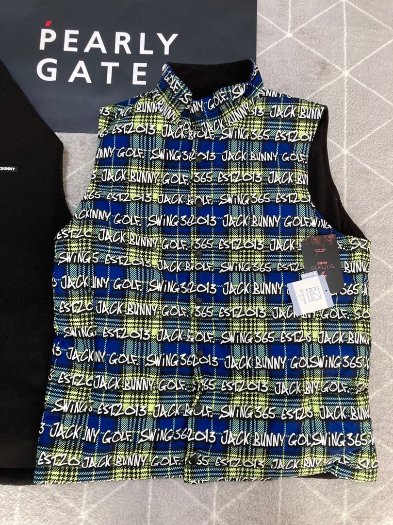 新品 パーリーゲイツ ジャックバニー リバーシブル中綿ベスト(6)LL/ライム