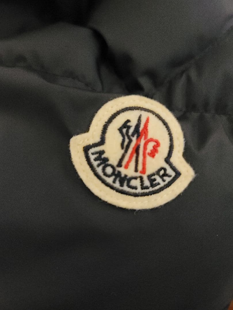 マー。モンクレール　MONCLER　CARDERE　ダウン　ブラック　3