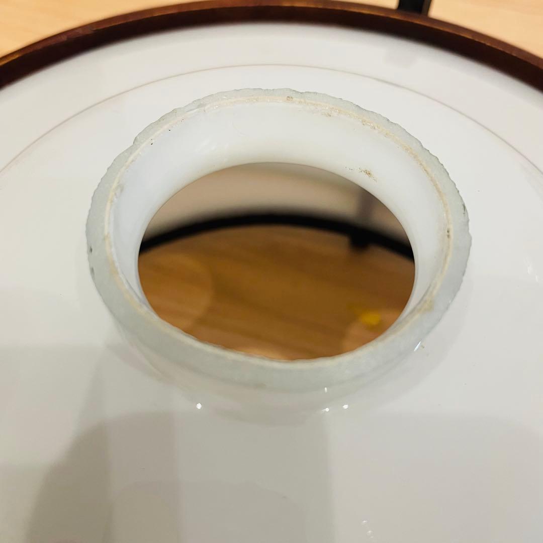 昭和レトロ 木飾枠 乳白ガラス ミルクガラス ペンダントライト 電笠 電傘 乳白