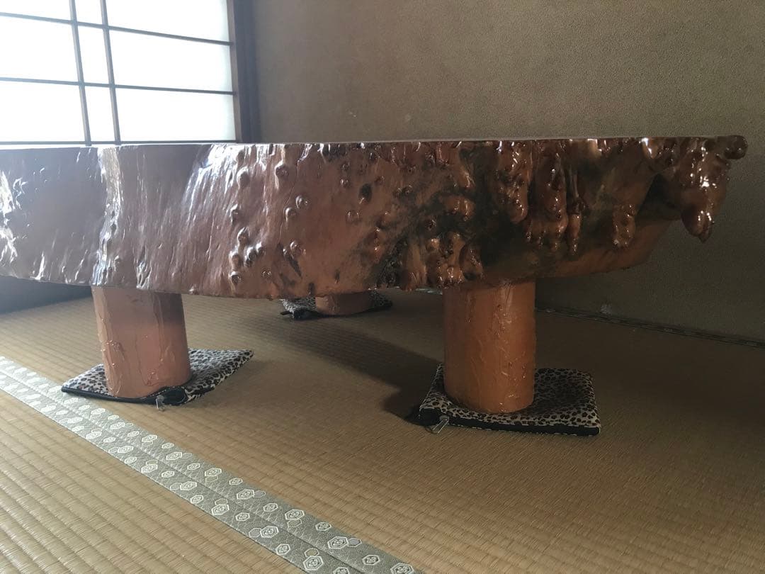一枚板テーブル　漆塗り　座卓　切り株　輪切り　日本