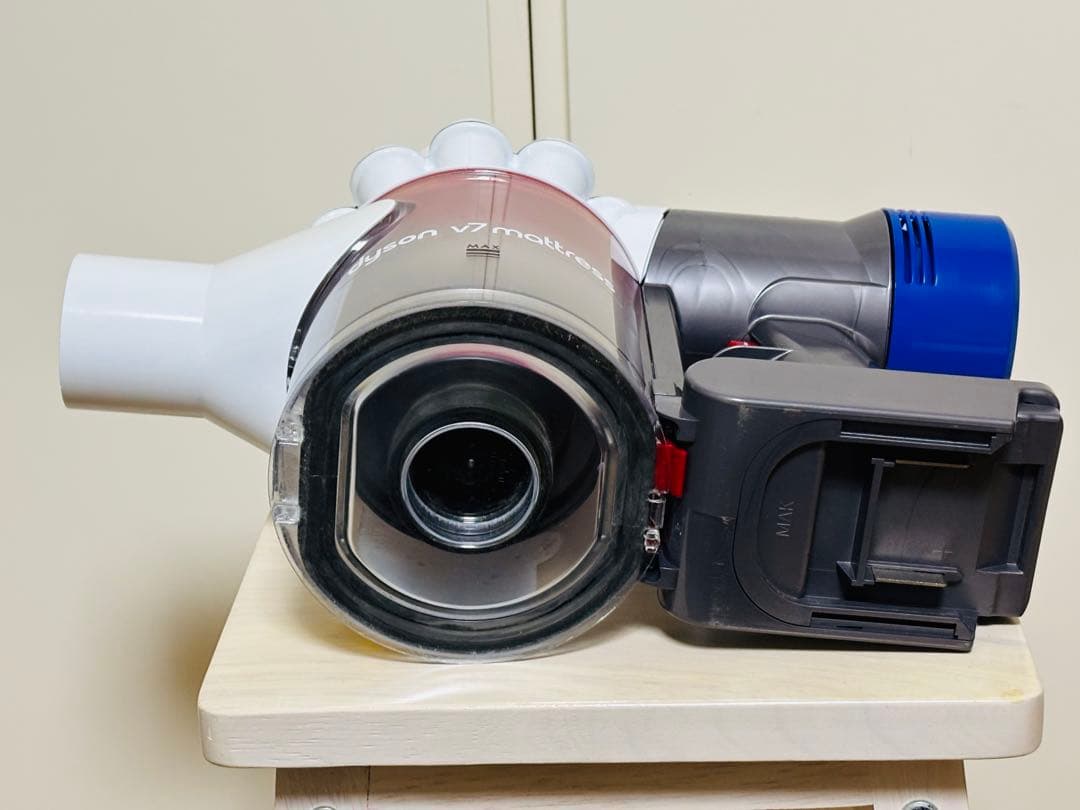 【らいく】ダイソン v7 マキタバッテリー仕様 付属品つき