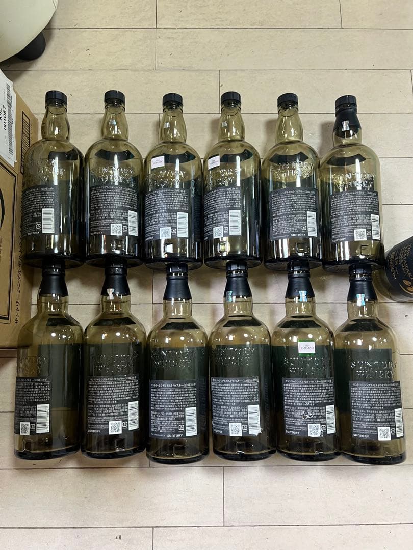 ちょい難あり！サントリー山崎18年空ビン12本セット