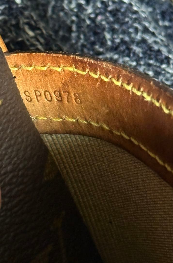 r*o様 ルイヴィトン　リポーターPM ショルダーバッグ　モノグラム　M4525