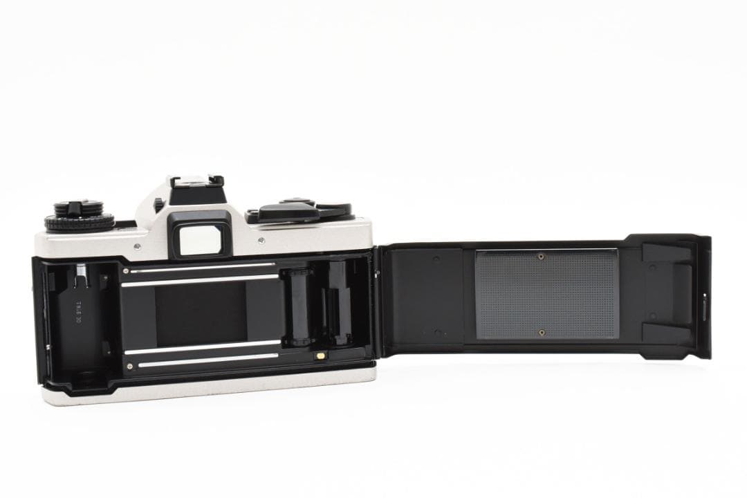 動確済 Olympus OM-4Ti Silver 35mmBody #132