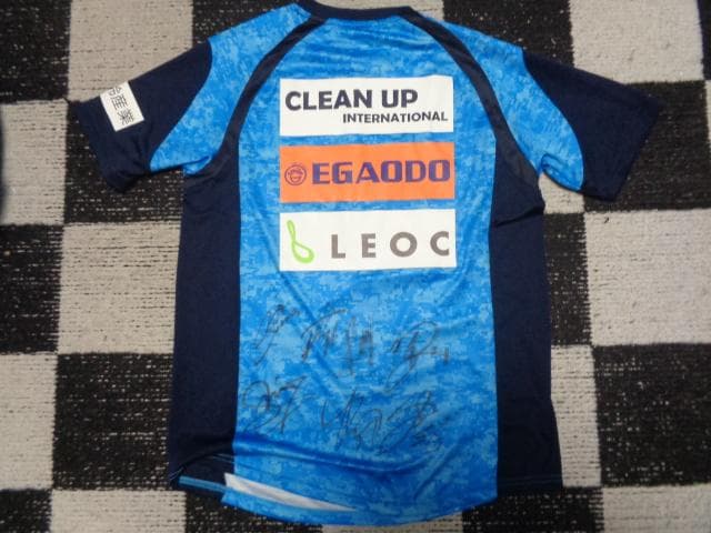 【クラウディオパンディアーニ】横浜FCユニフォーム熊倉彩華ほか計７人サイン入りM