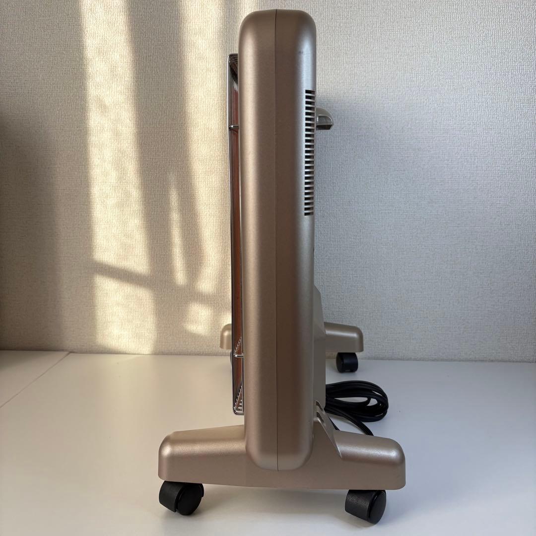 日本遠赤外線株式会社　サンルミエ　N700L 遠赤外線ヒーター　電気ヒーター