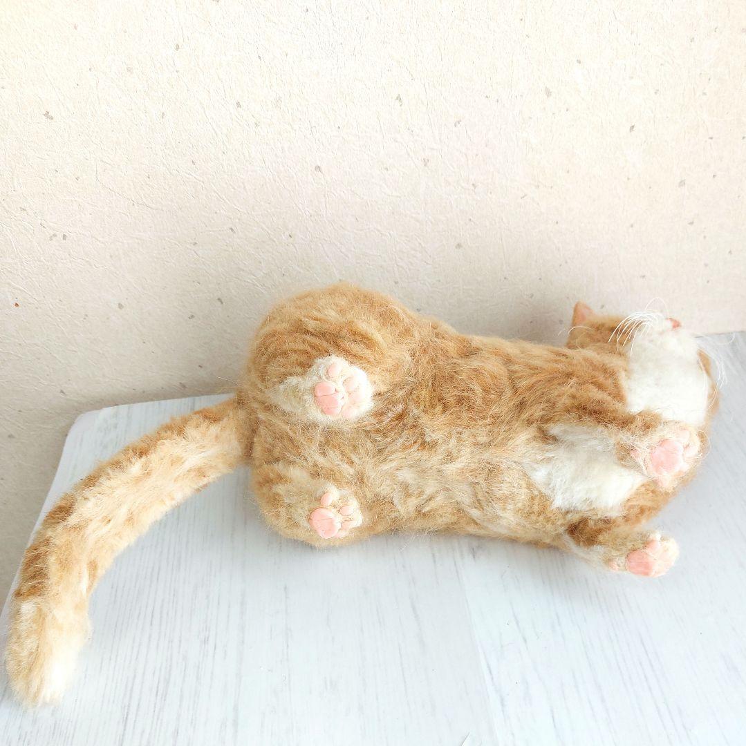 羊毛フェルト　猫(マンチカン)