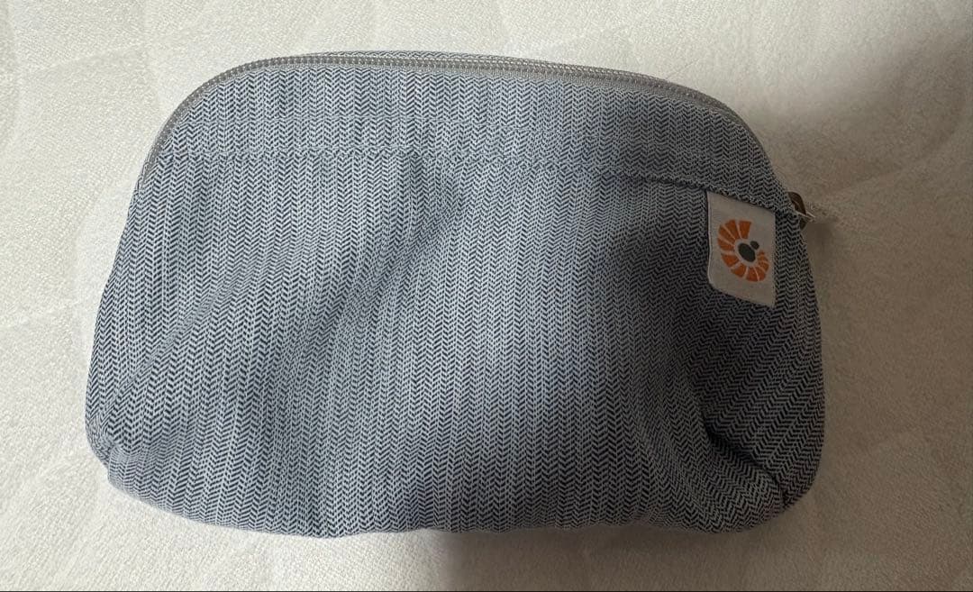 ergobaby OMNI breeze 抱っこひも【美品】ポーチ付き