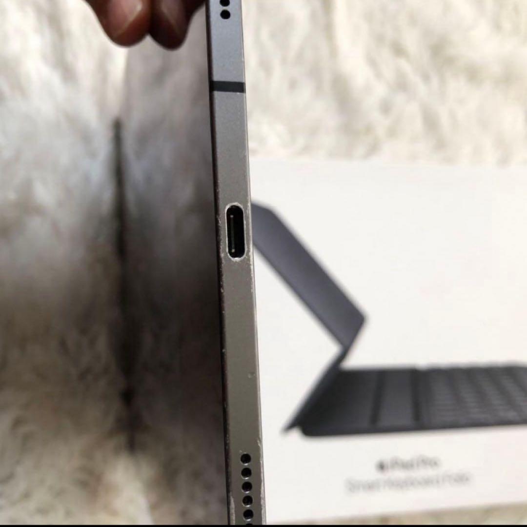 【格安端末】iPad Pro 11インチ 256GB SIMフリー 【すぐ発送】