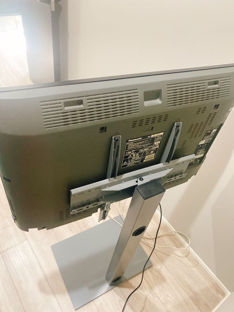 【驚安】Panasonic VIERA 32型　新品テレビスタンド付き【即納】