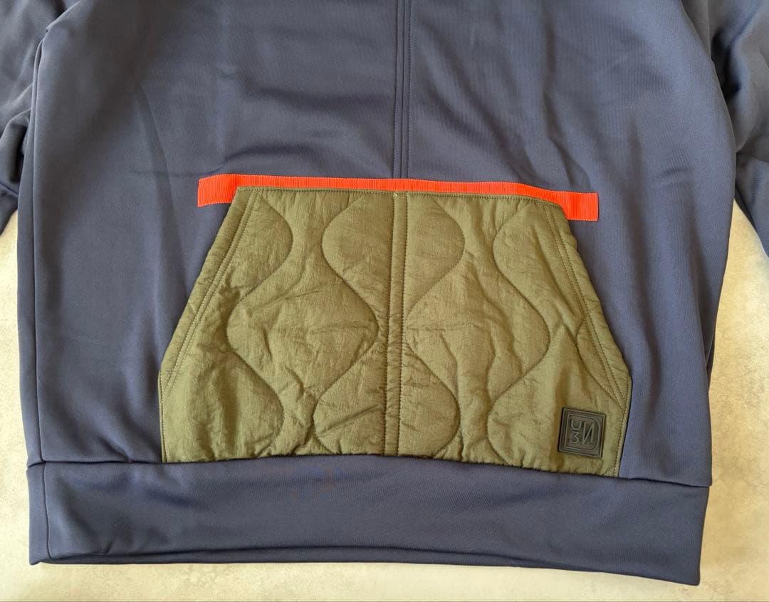 新品 UN3D. アンスリード キルティングドッキングスウェット