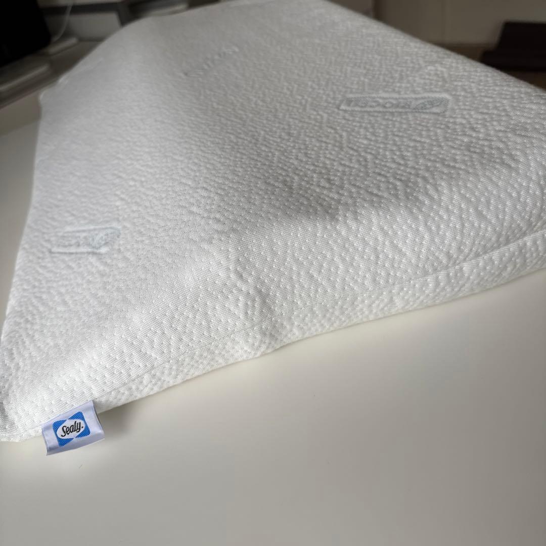 Sealy Latex Pillow ベッドピロー