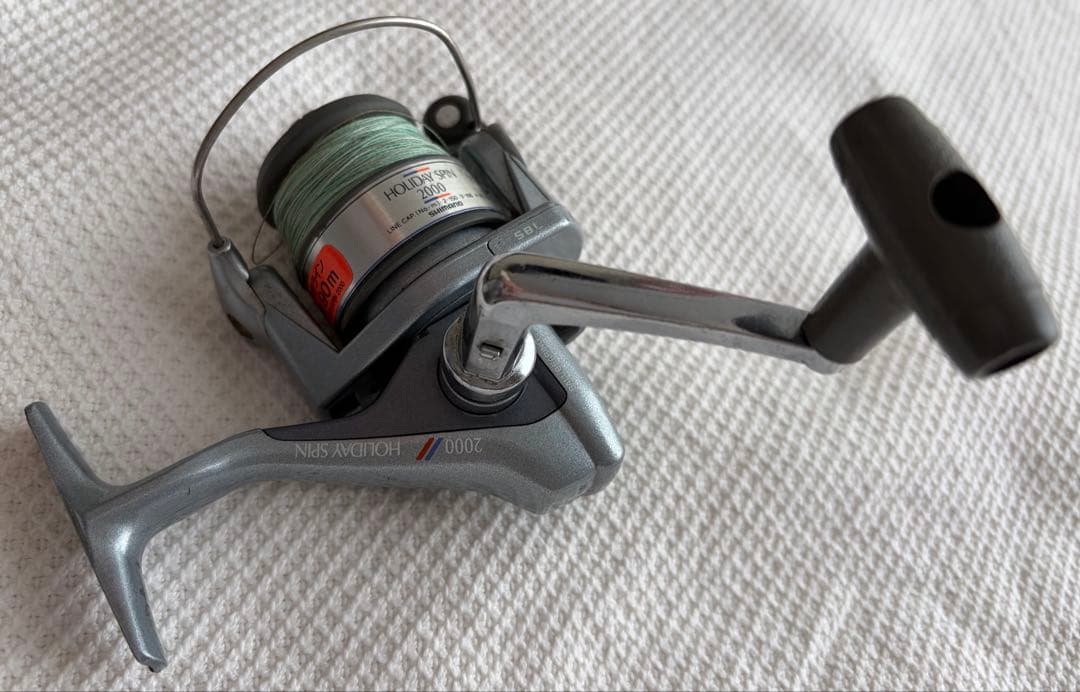 SHIMANO HOLIDAY SPIN 2000 リール