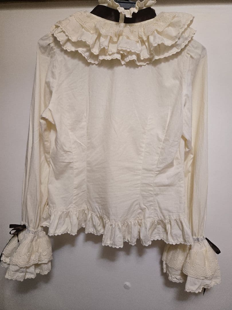 Alice and the Pirates フリル付き長袖ブラウス