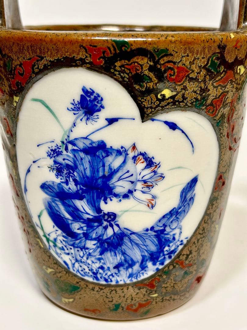 川本半助 明治瀬戸の名工 錆釉上絵手桶形花瓶 瀬戸焼