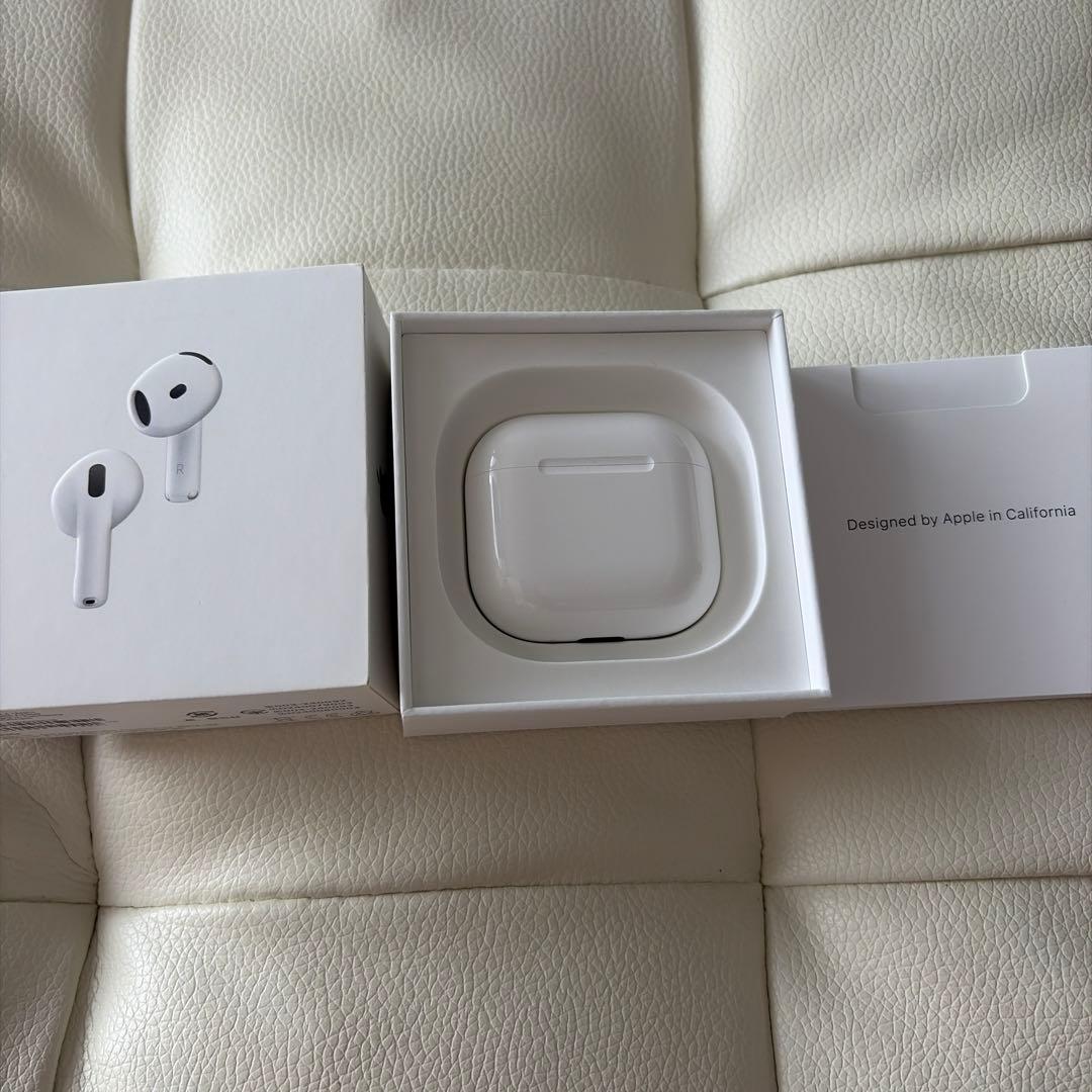 美品AirPods 4 USB-C 箱付き 数回使用 ほぼ新品 即購入OK