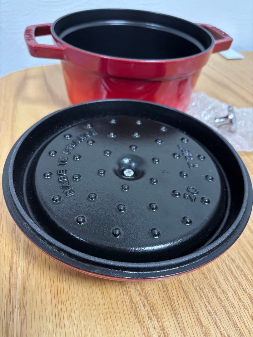 ストウブ　ピコ•ココット　20cm