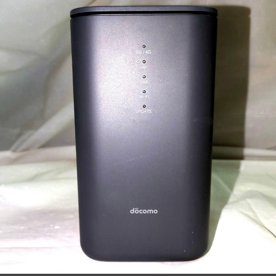 【ヤ13】docomo  5G HR02 Wi-Fiホームルーター