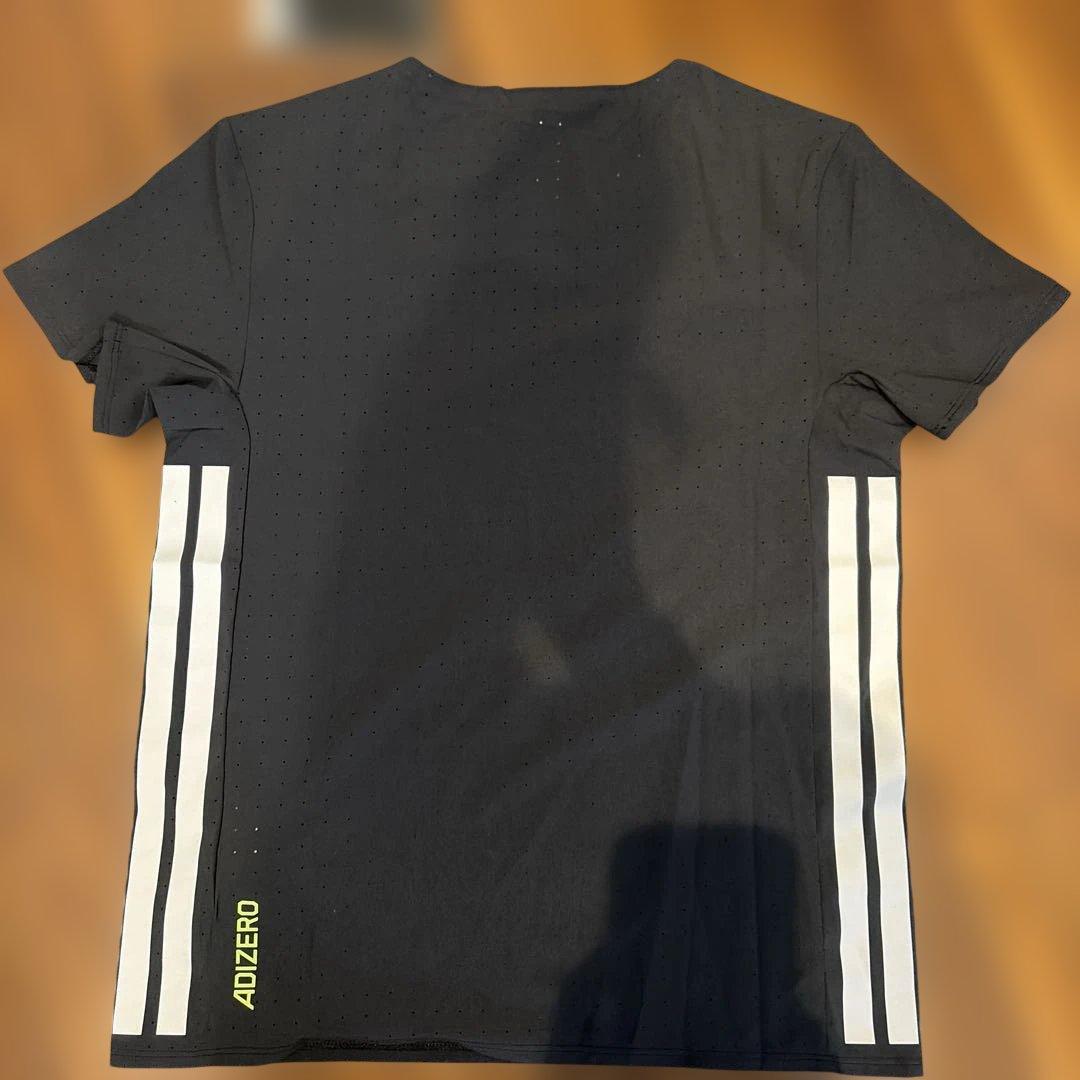 アディダス　アディゼロ　レディース　シャツ