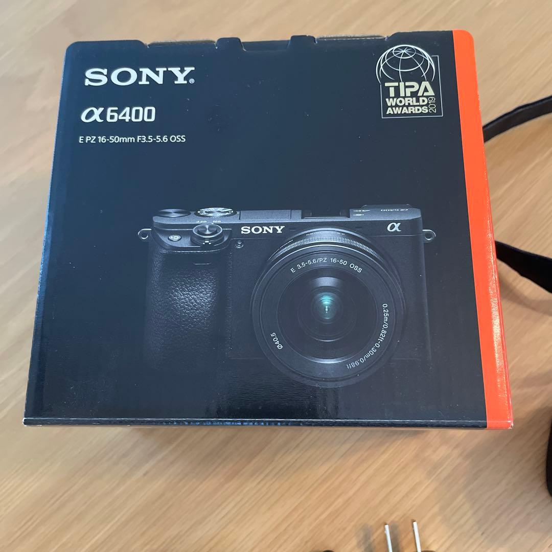 ソニー α6400 ミラーレス一眼カメラ シルバー ILCE-6400K