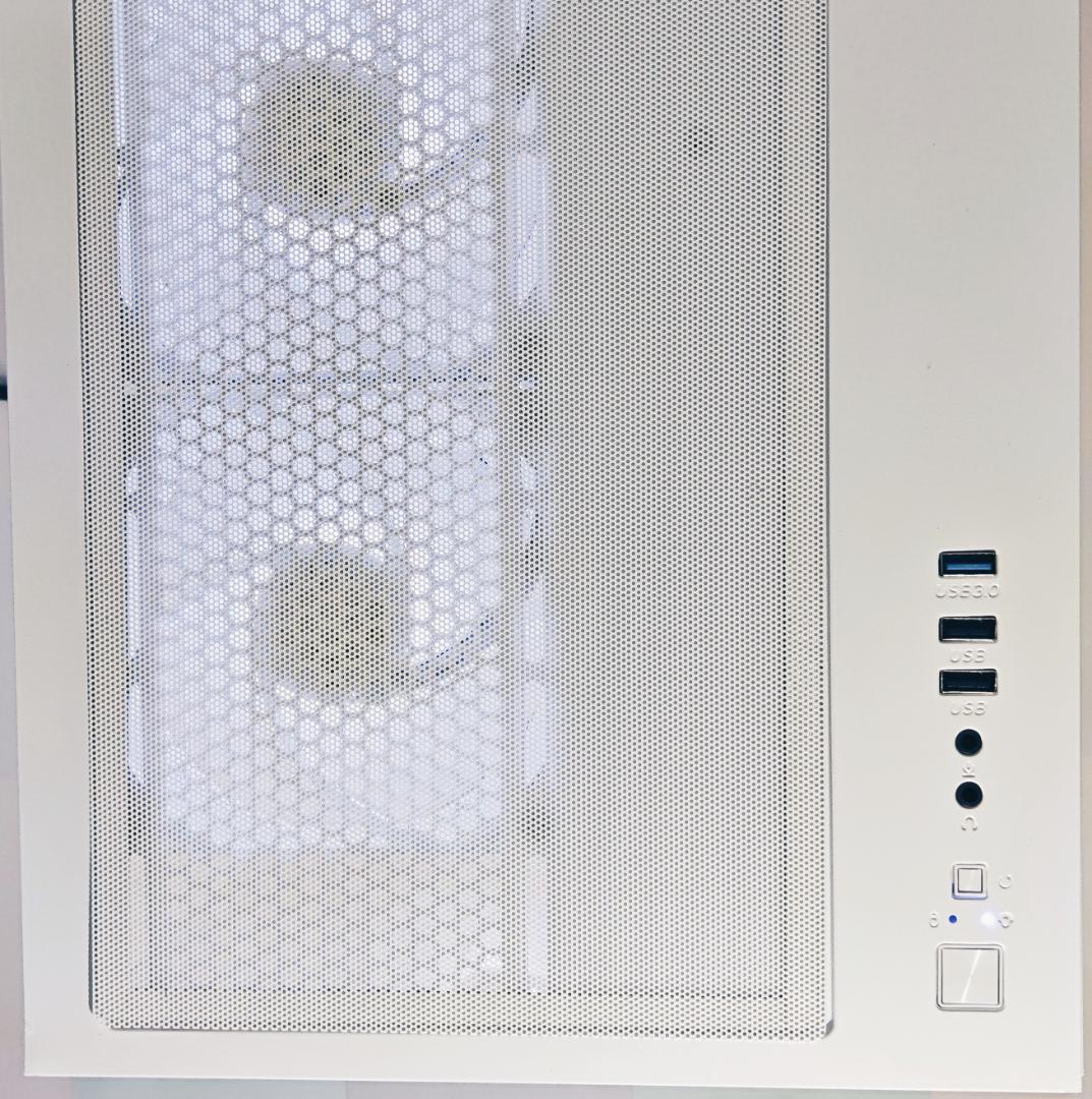 【新品】高性能ゲーミングPC RTX4060Ti Ryzen7 5700X