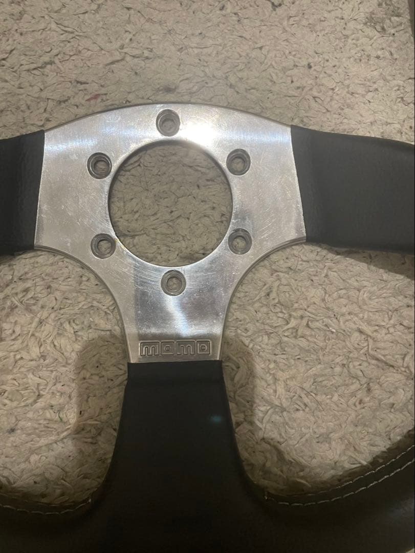 正規 モモステアリングボス eg6用