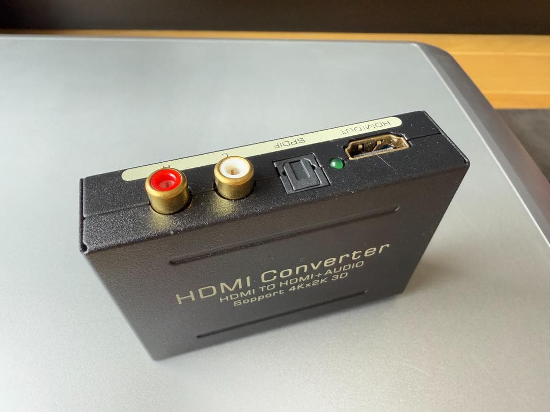 大画面ホームシネマ プロジェクター Z4 + HDMIスプリッター、ケーブル付き