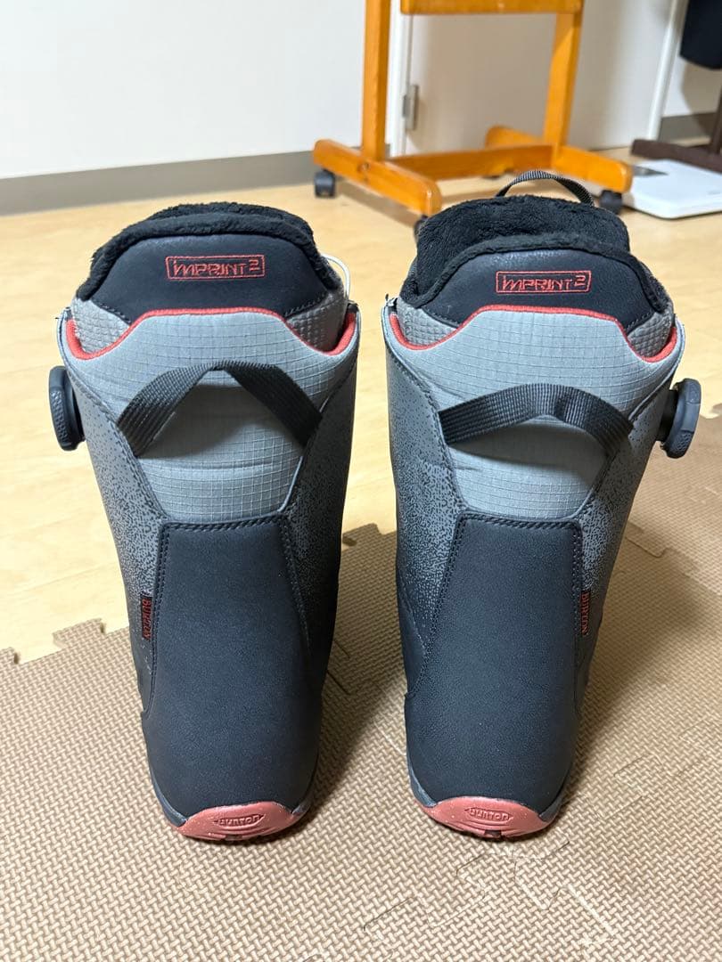 スノーボードブーツ (size 26cm)