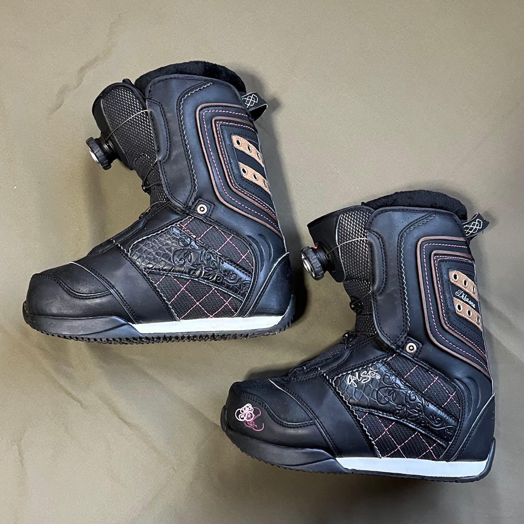 スノーボードブーツ　Burton　女性用　23.5cm