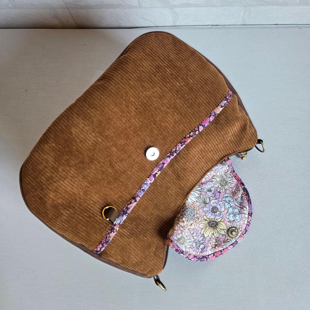 ミーコ&ターボ様　蓋付きショルダーバッグ　コーディロイ×リバティ　ハンドメイド