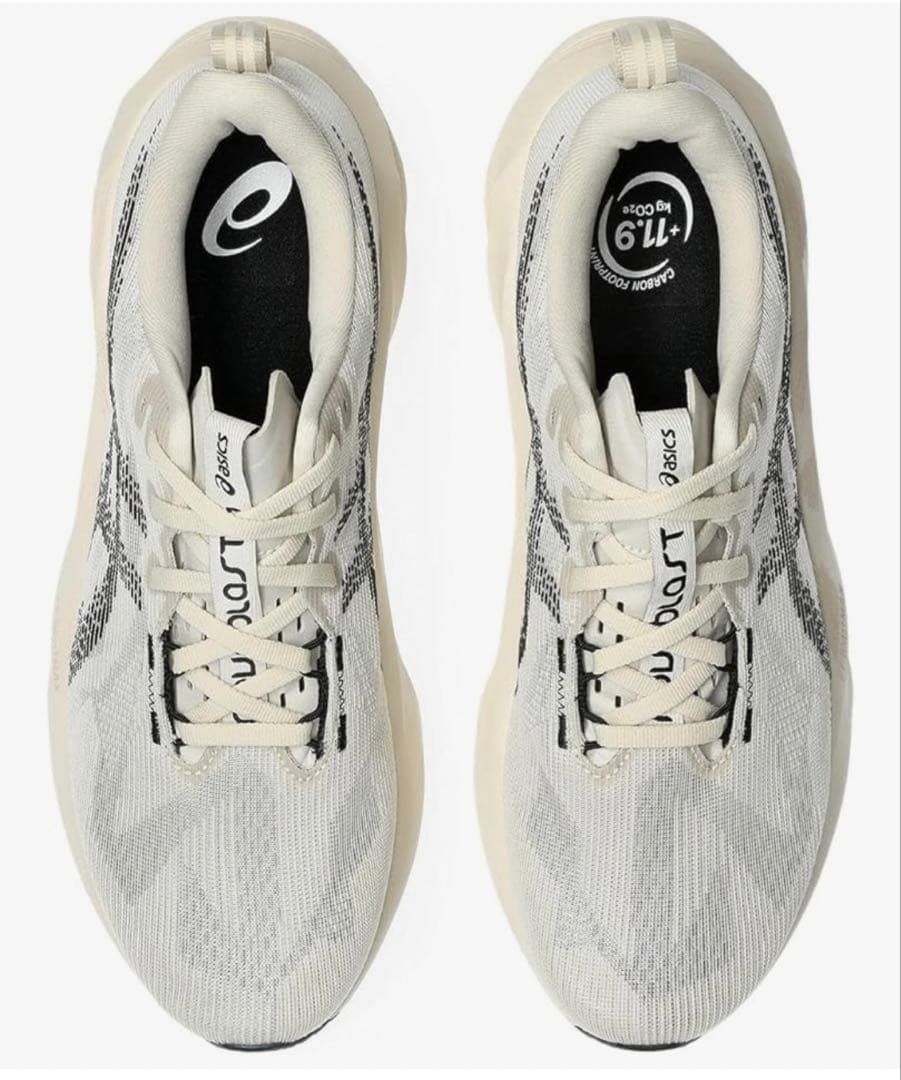 mogu 希少ASICS ノヴァブラスト5