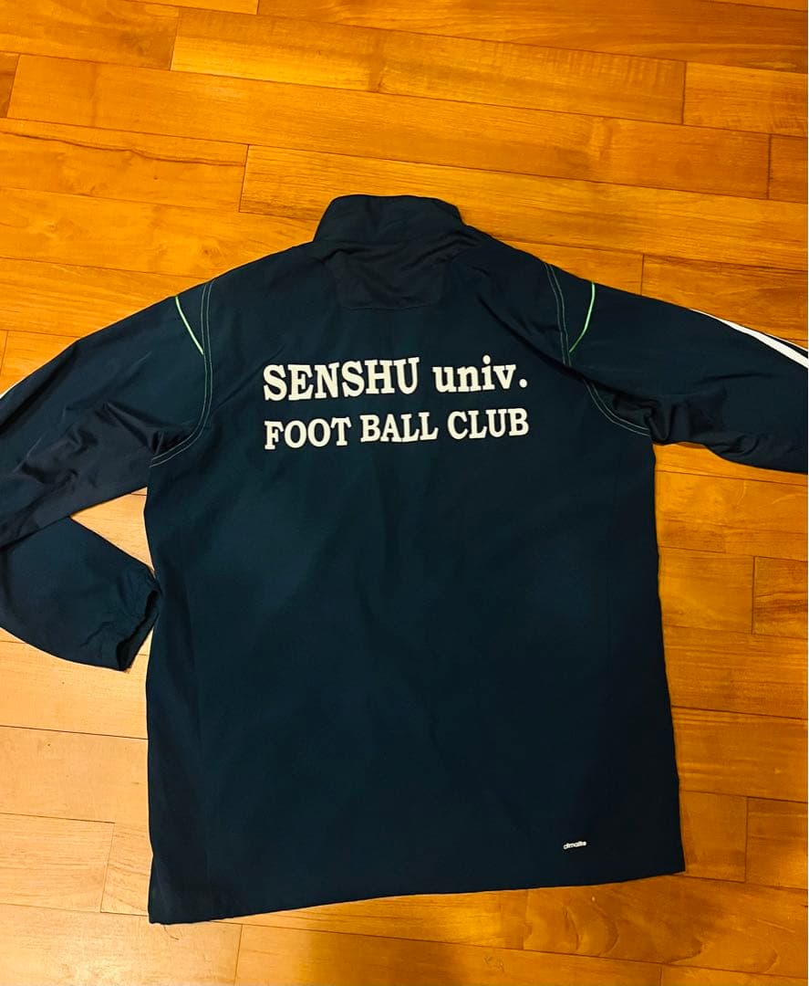 専修大学　サッカー部　3点セット(移動・ウェアセット)