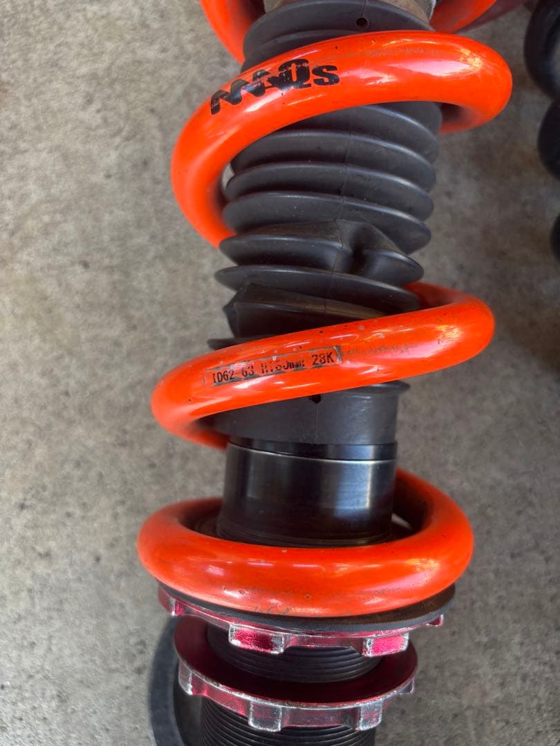 ブリッツ　21クラウン車高調　AWS210車高調　MAQsバネ