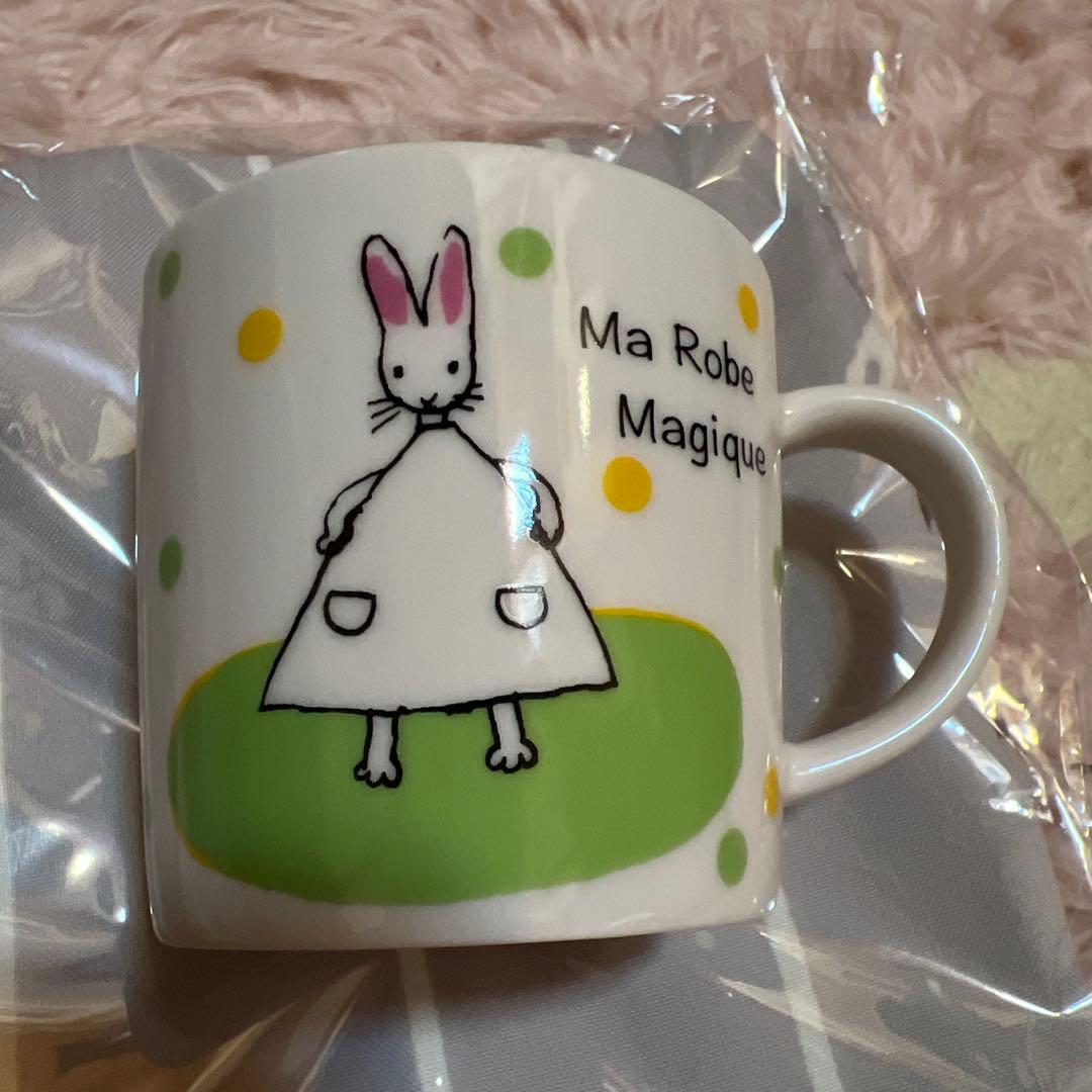 わたしのワンピース　絵本のくつした＆しかけポケットエプロン＆マグカップ♡♡♡