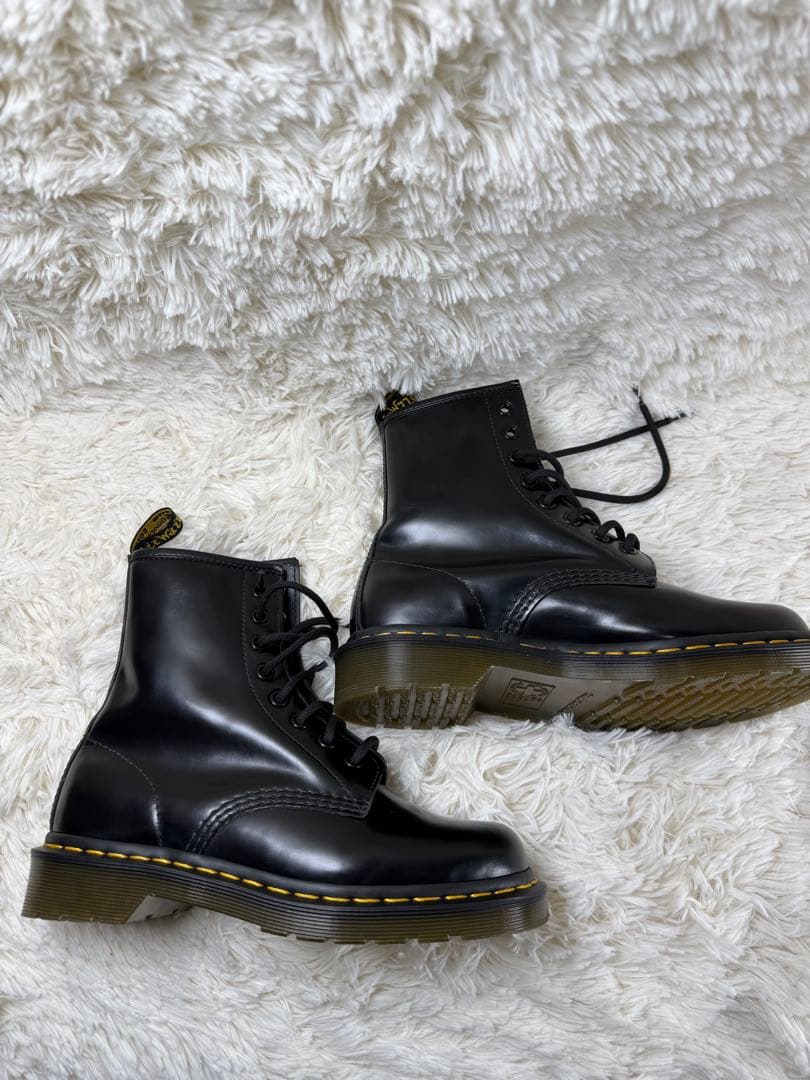 美品　Dr.Martens ドクターマーチン 8ホールブーツ ブラック　黒