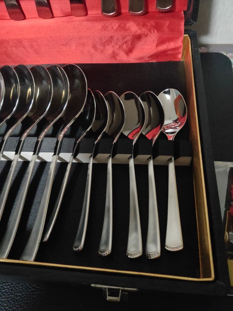 Zwilling J.A. Henckels カトラリーセット36本 廃盤品