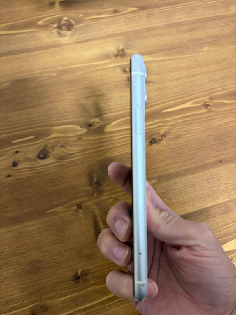 iPhone11 64GB 画面割れあり修復歴ありジャンク扱い バッテリー75%