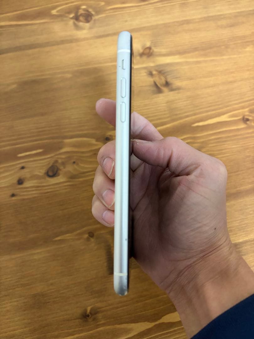 iPhone11 64GB 画面割れあり修復歴ありジャンク扱い バッテリー75%